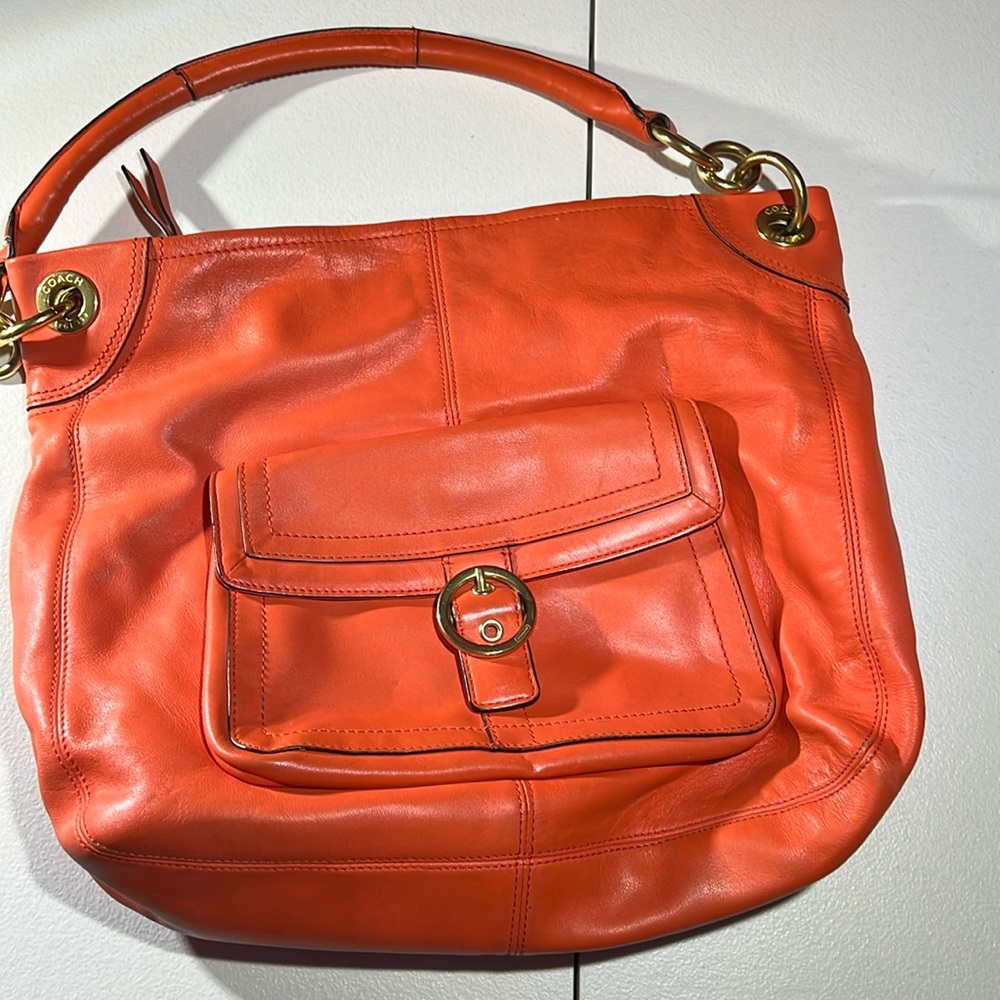 Chic Orange Leather Shoulder Bag